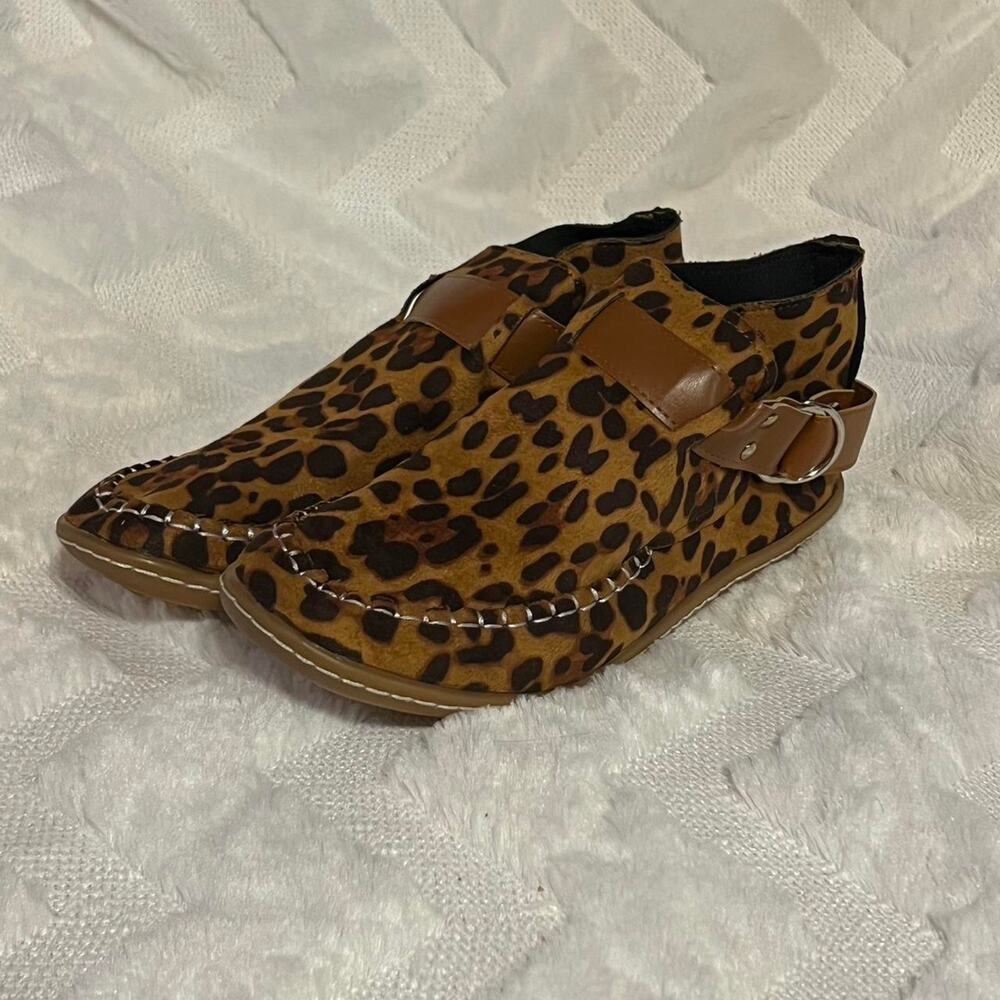 NWT leopard moccasins